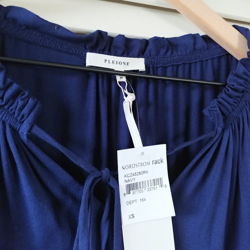 Nordstrom Rack Top - Picture 3 of 4